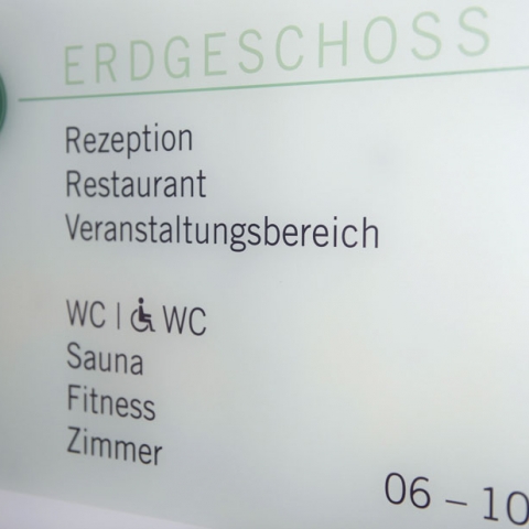 neueshotel_Eingangsbereich_5_900